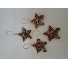 Set van 4 stervormige kerstboomhangers bekleed met schors